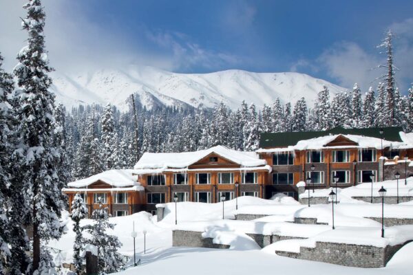 Delhi Agra Jaipur Kashmir Tour – 10 Days